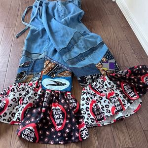 デニムリメイクフリルジーンズ