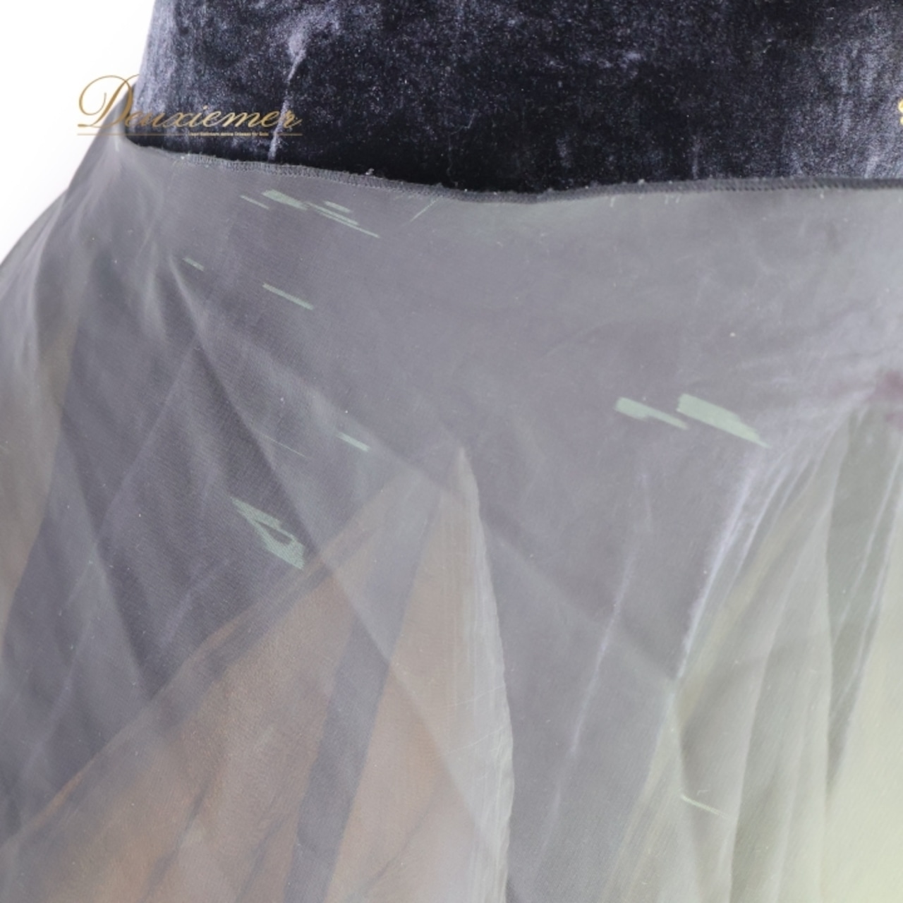 社交ダンス 衣装 The ONE ザワン スタンダードドレス ワンピース ドレス フロート レース 黒 黄色 グラデーション デモ 競技 ダンス パーティ 発表会 ベロア ブラック系 イエロー系 高級感 フロア映え ドレス美しい デモ用 カラフル グラデーションドレス スタンダードダンス衣装 おしゃれ ダンスイベント 競技用ドレス