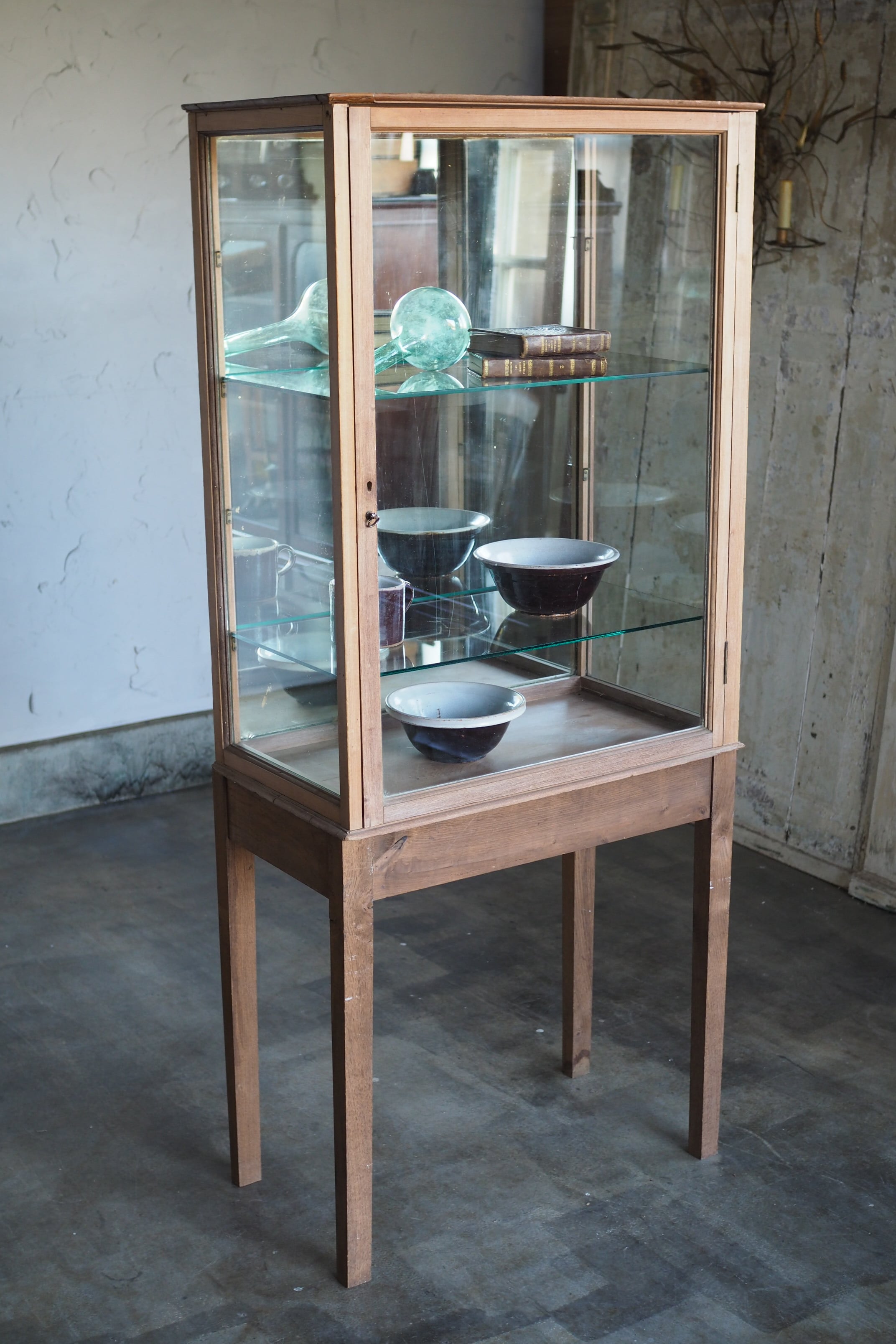 チェリー材ショーケース-vintage glass show case | アンティーク