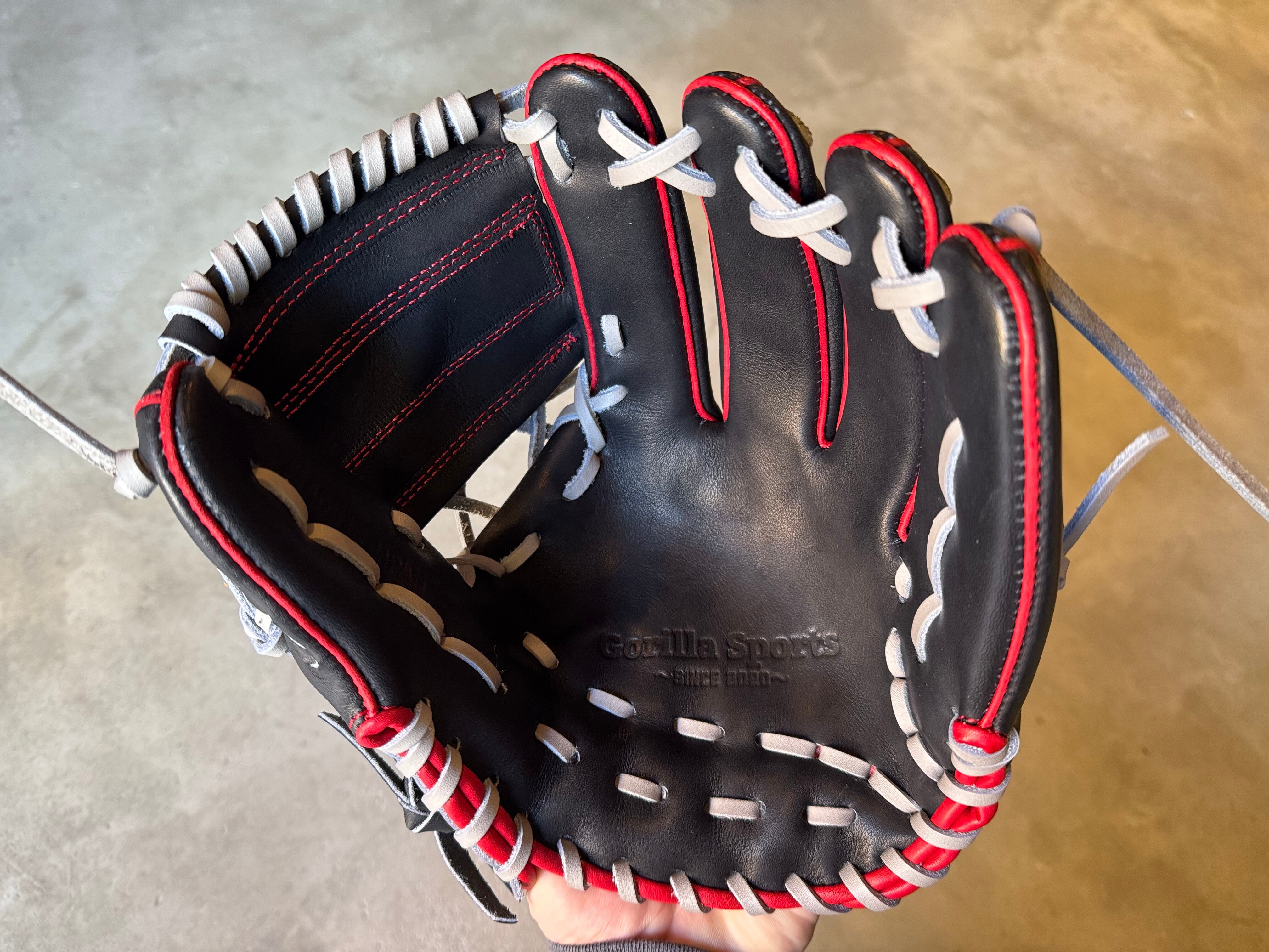 限定モデル【GS】軟式用グローブ 内野手当て挟み型 ゴリラブラック