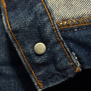 LEVI’S 505 “IRREGULAR” denim pants