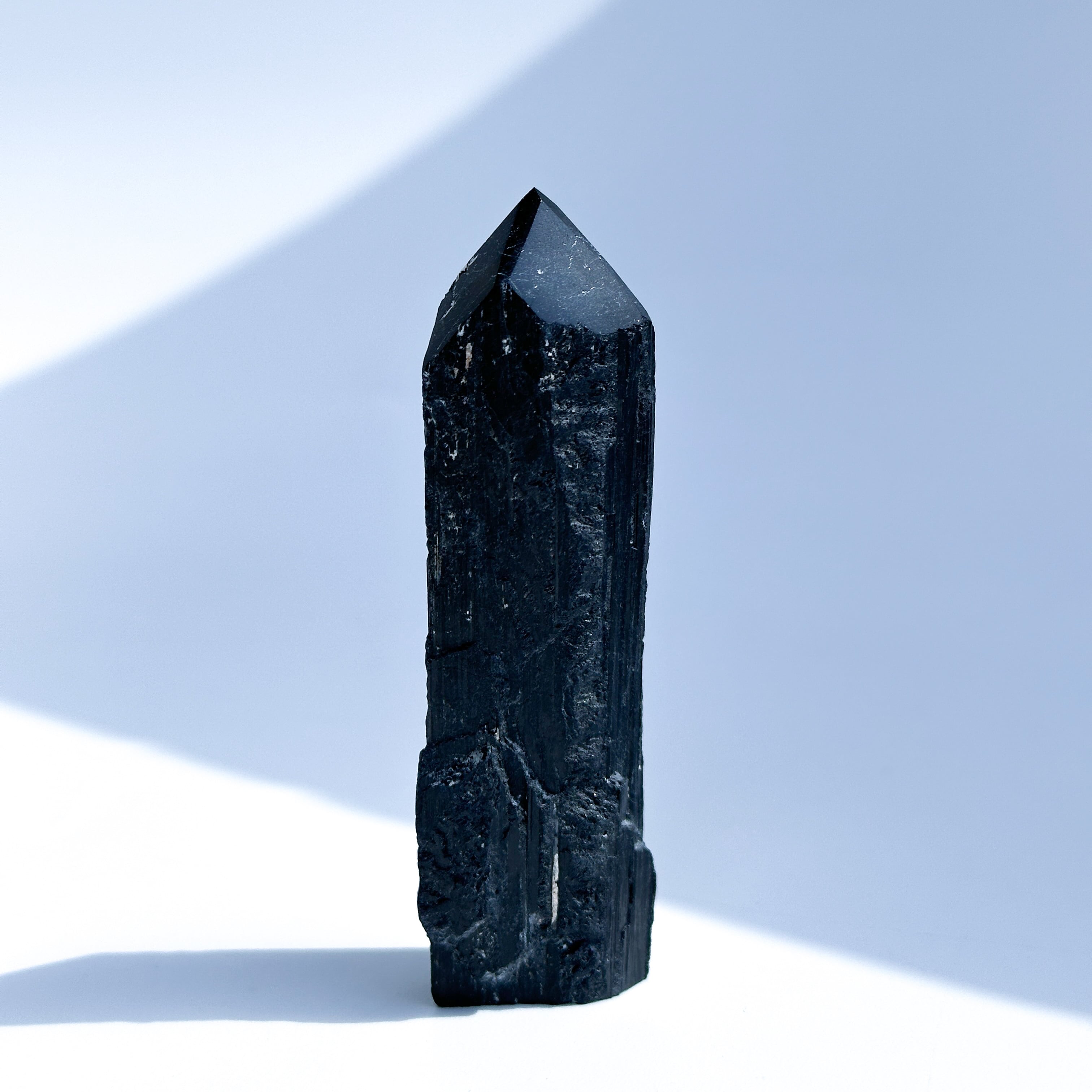 クンツァイト・ブラックトルマリン・パイライト　共生ポイント　太め タワー ブラックトルマリン タワー01◇ Black Tourmaline ◇天然石・鉱物