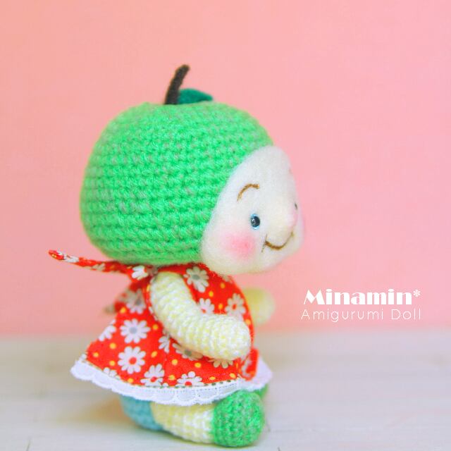 あみぐるみ【フルリちゃん（青りんごver）#66】 | Minamin* shop