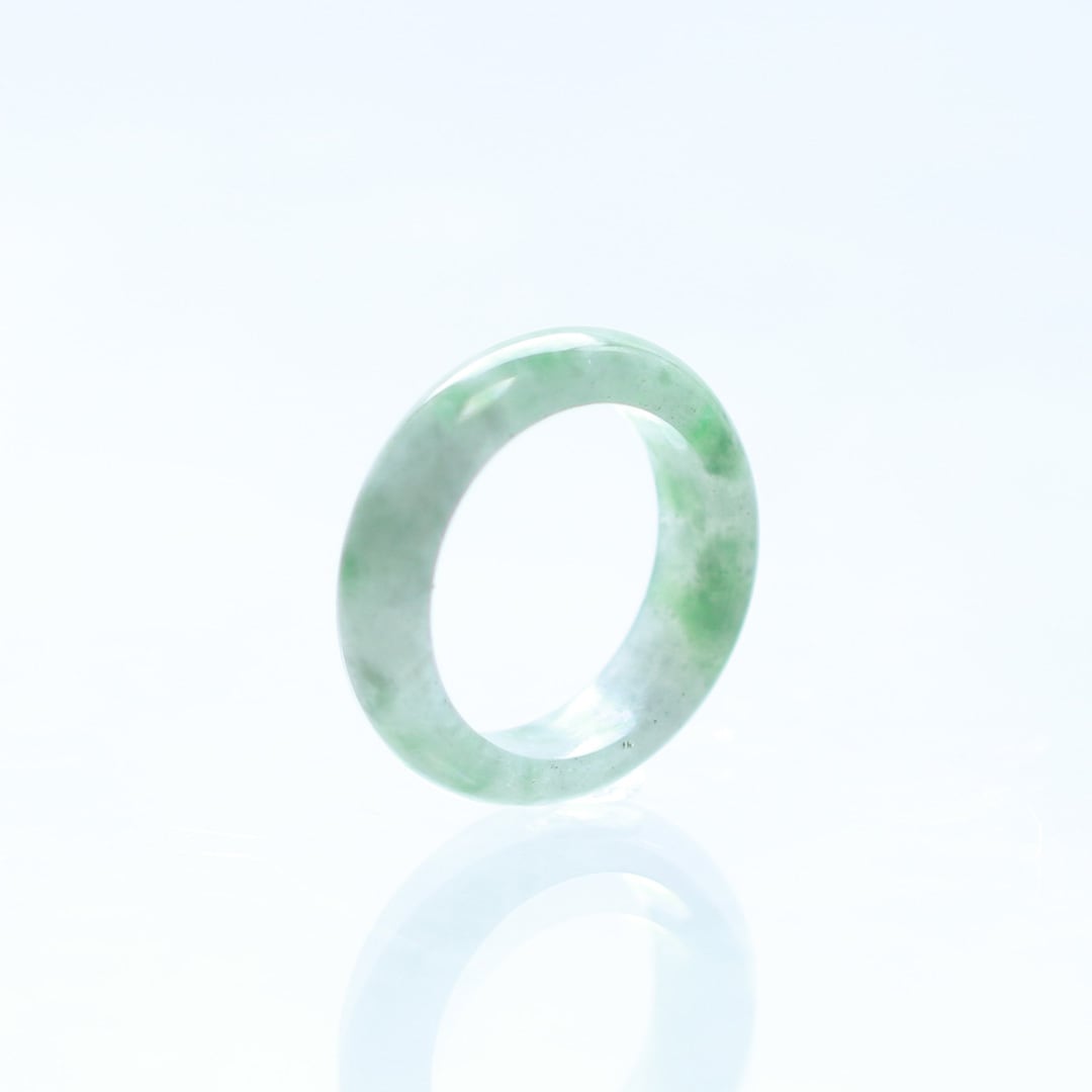 内径57.4mm】ラベンダーのプリンセスタイプが入荷！翡翠バングル