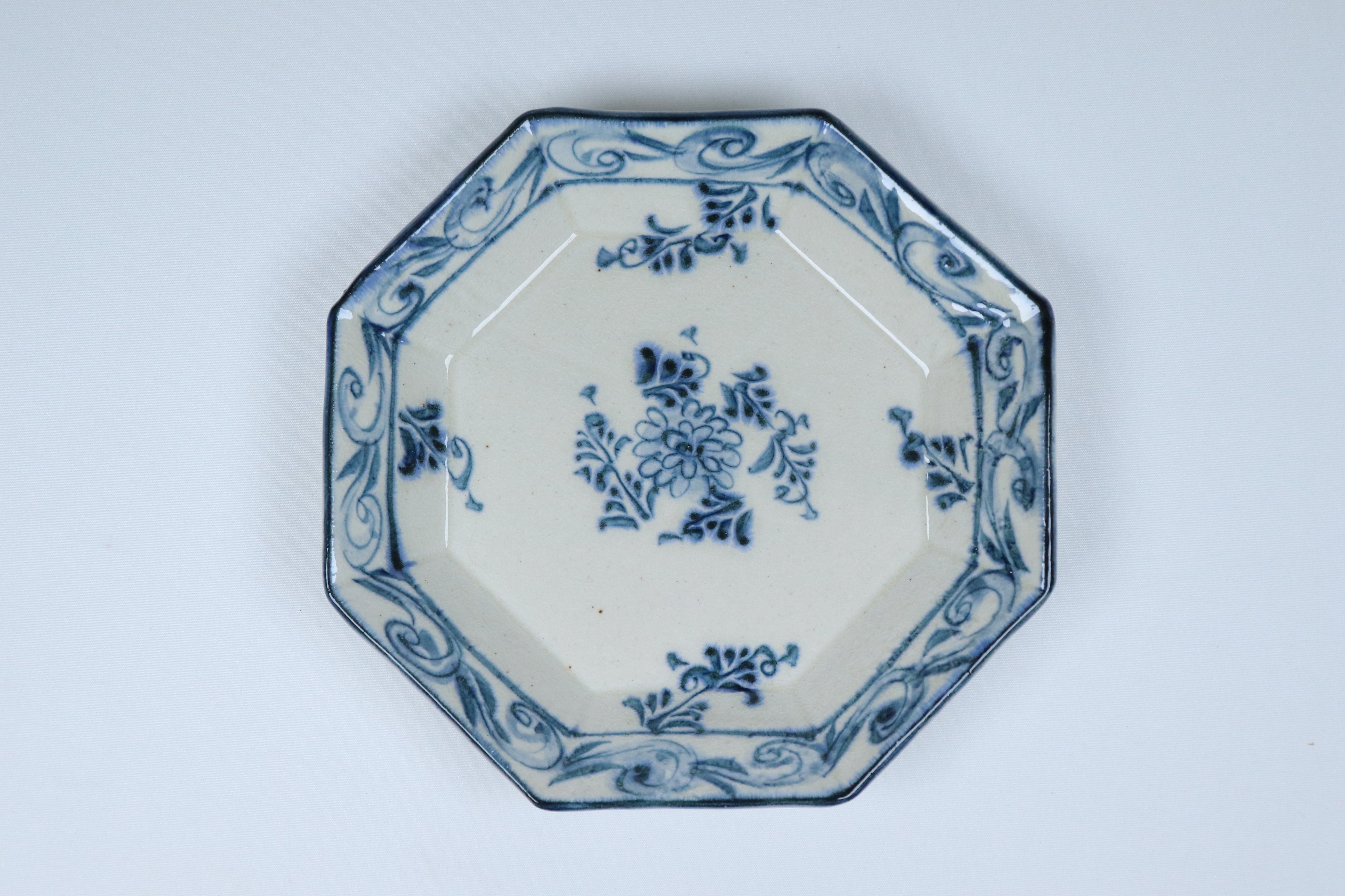 安南 八角プレート 草花【B級品 特価】