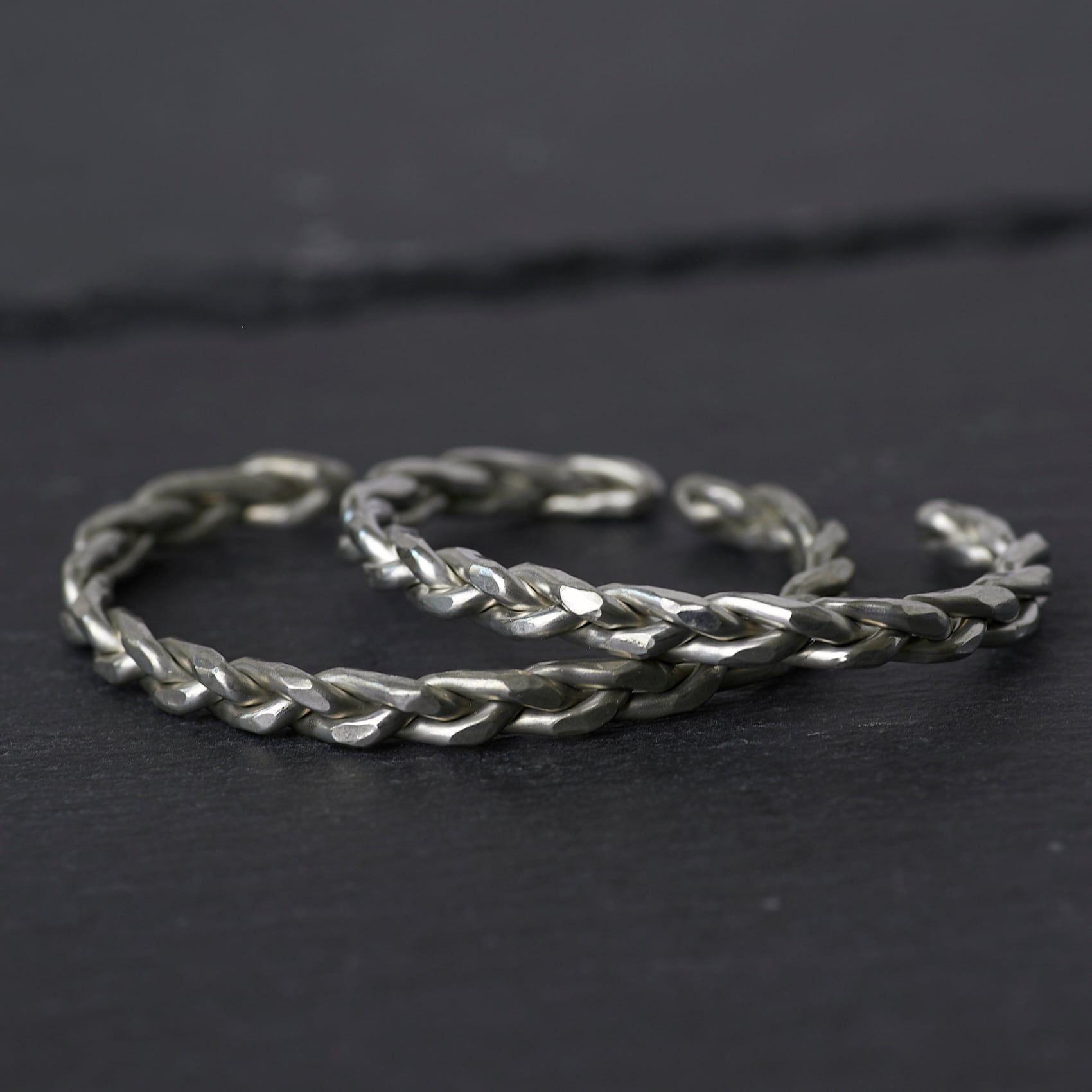 Bangle | UNDERGROUND METAL FACTORY