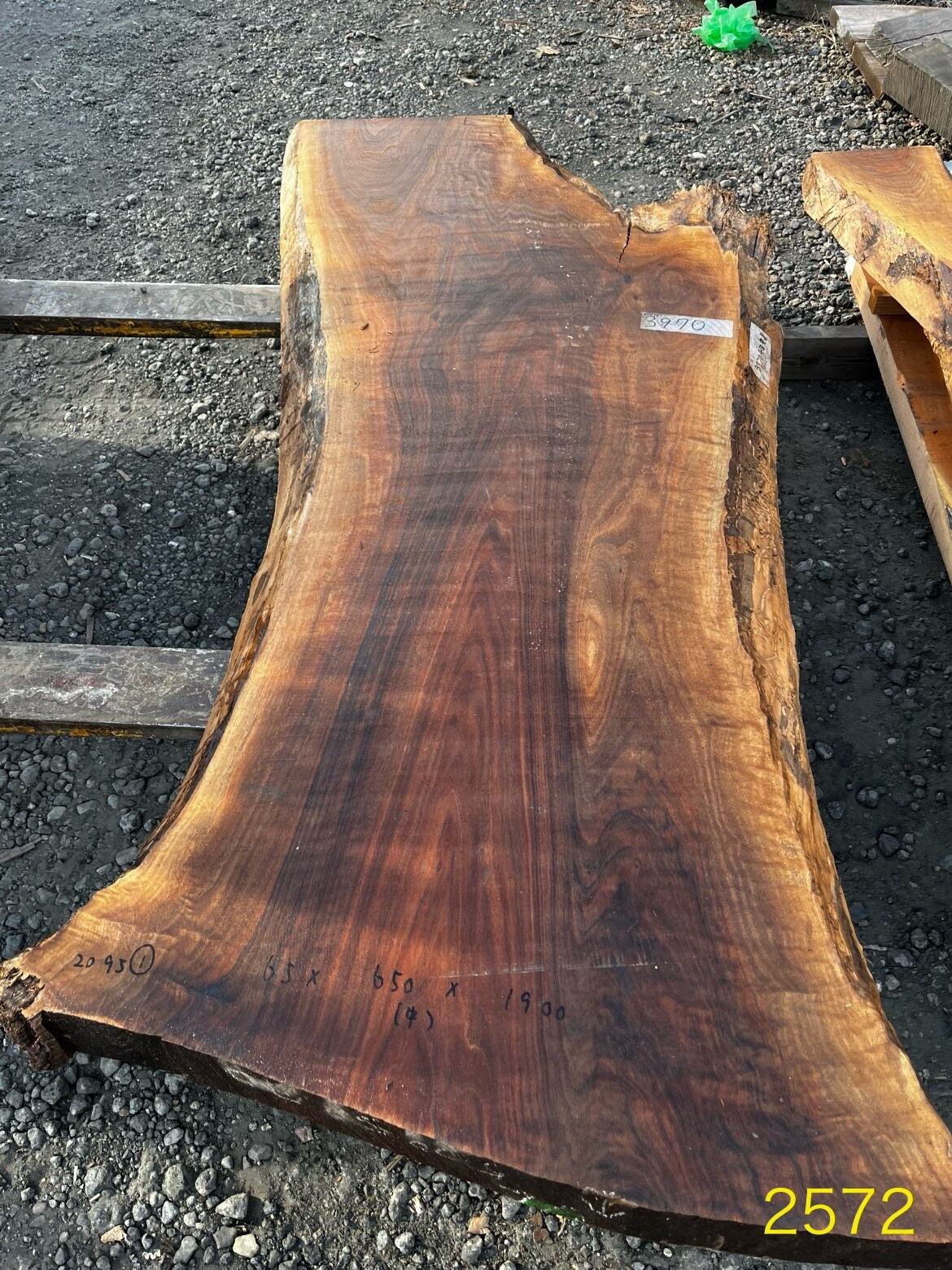 ウォールナット_1900×650×65_原板 G2572