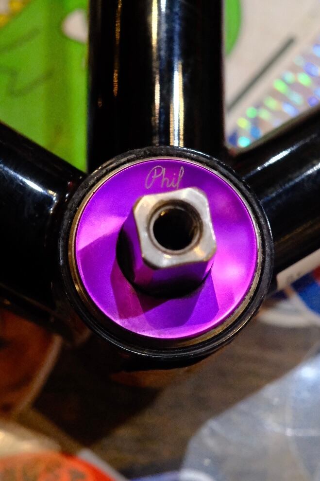 PHIL WOOD】SQUARE TAPER BB MUD GUARDS (PURPLE) | Humhumhug Online Shop