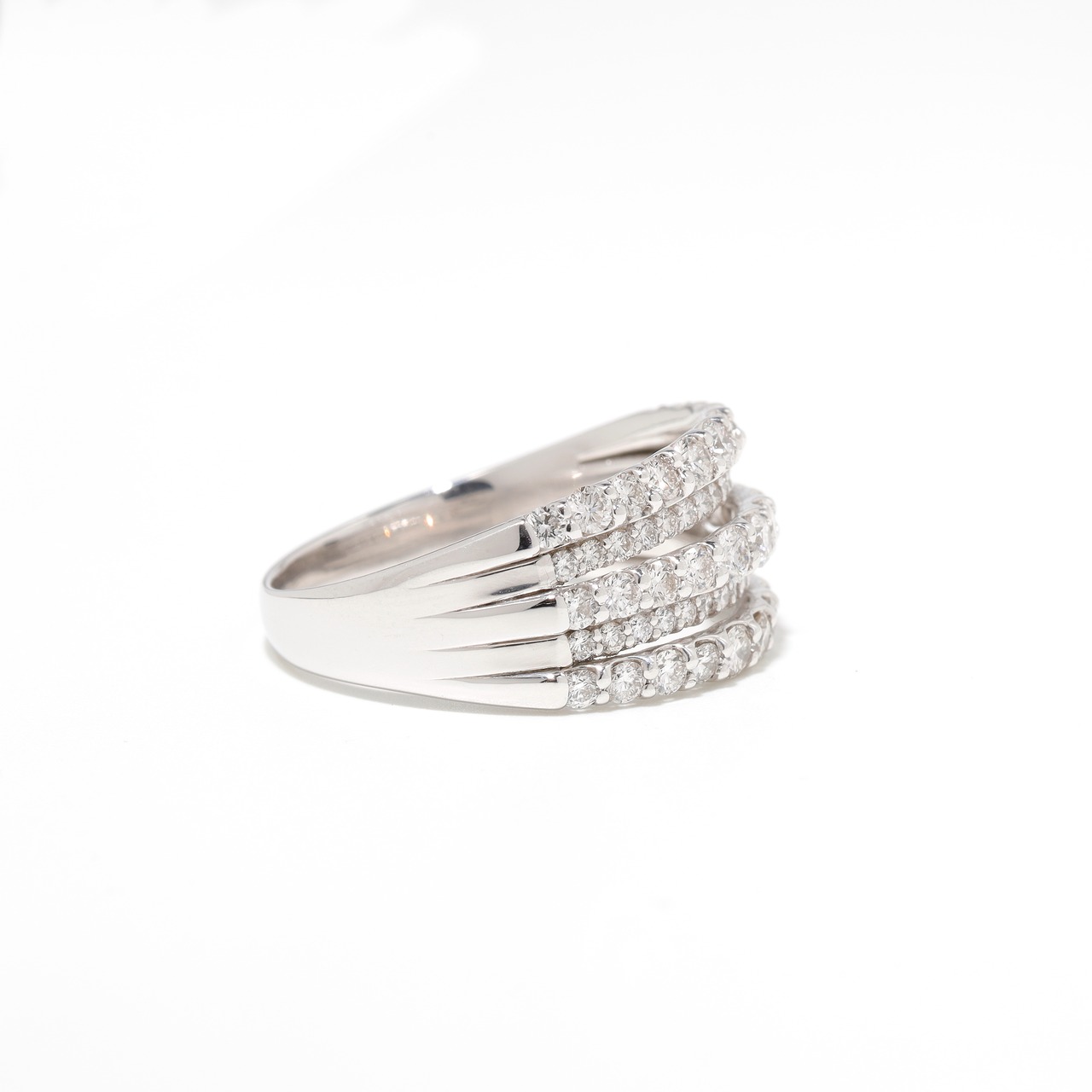 ダイヤモンド デザイン リング pt900 / 1.500ct