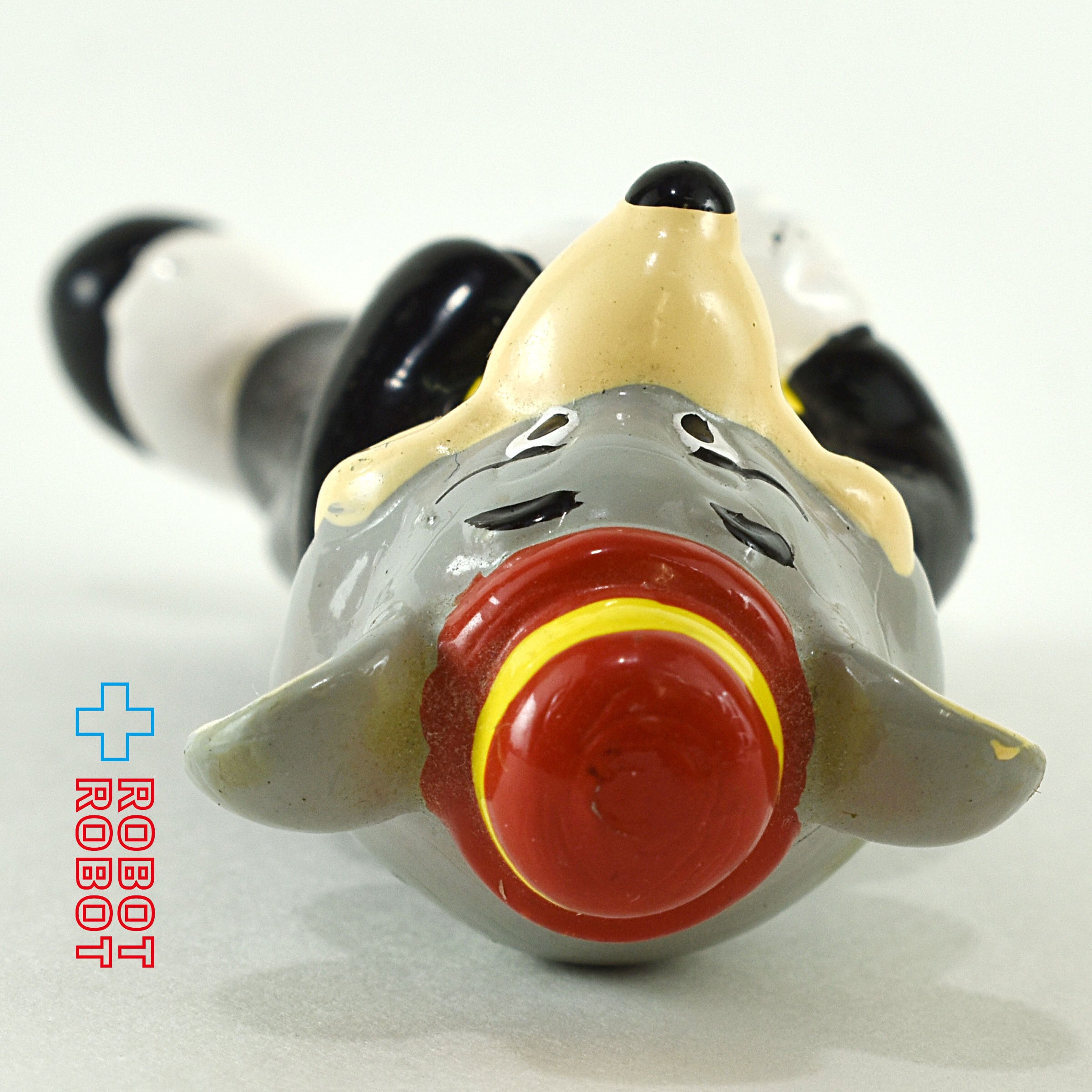 チャッキーチーズ タキシード PVCフィギュア チャイナ | ROBOTROBOT