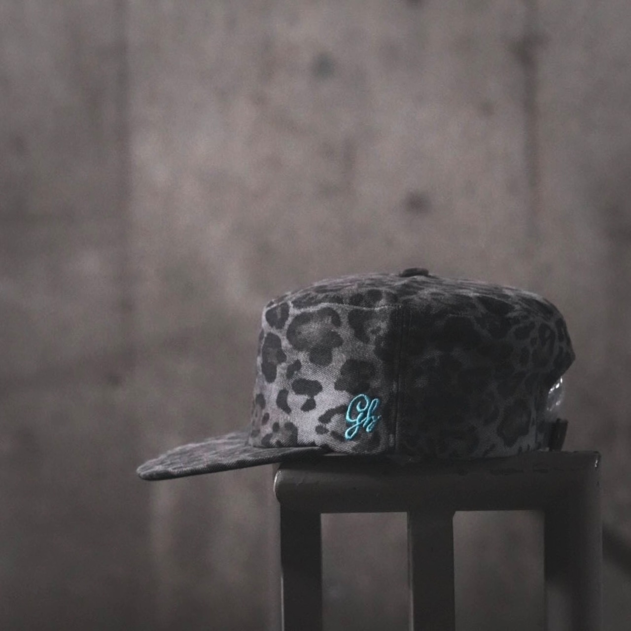 【gifthatオリジナル】Pillbox CAP GRY