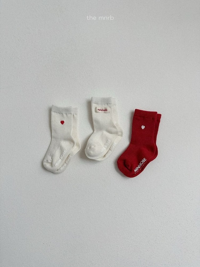 送料無料【予約】minirobe/ Heart Logo Socks 3-Pack