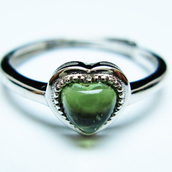 モルダバイト リング 指輪 ハート 13号 フリーサイズ 一点物 メール便可 [M便 1/20] 199-436