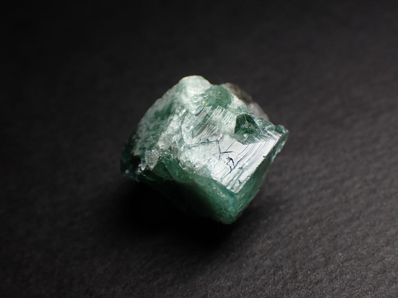ダイアナマリア鉱山産 フローライト/Fluorite 原石 A-FLR531 | 鉱物
