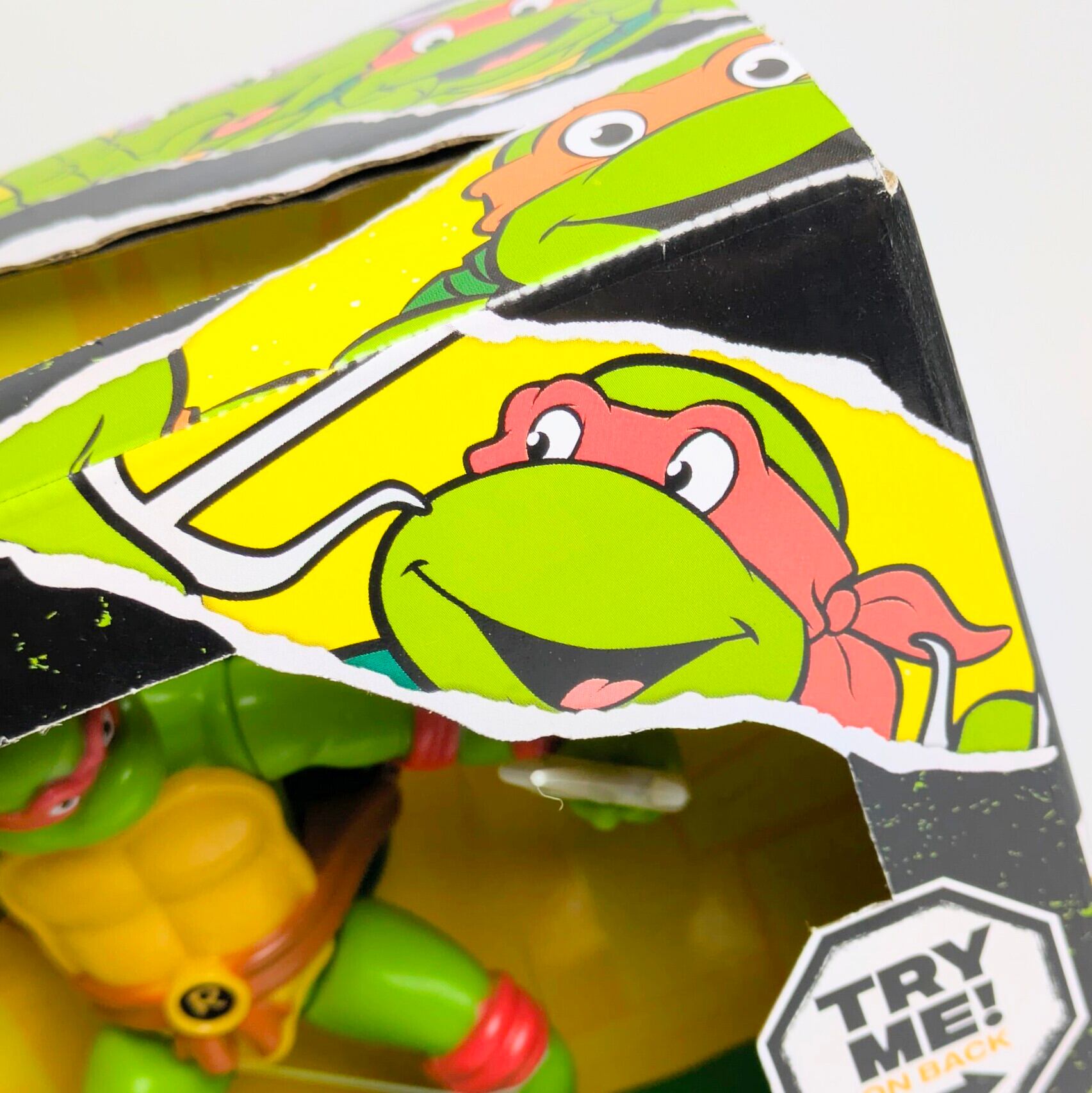 ☆US直輸入☆【 Teenage Mutant Ninja Turtles( ティーンエイジ ミュータント ニンジャ タートルズ )】 Turtles Sewer Shredders Pull Back Vehicles / 5インチ タートルズ スケートプルバックトイ / ラファエロ〚アメリカン雑貨 アメトイ〛