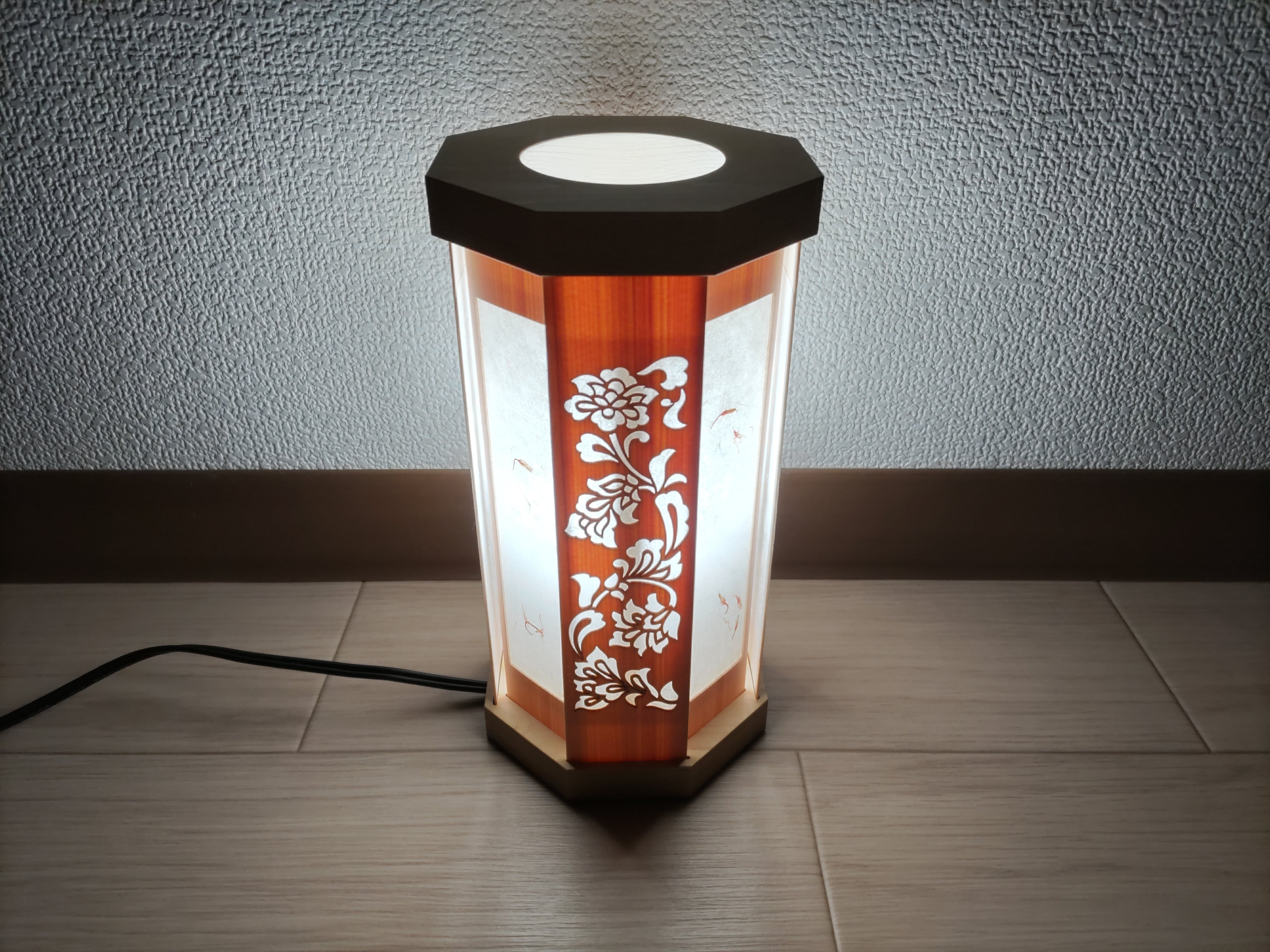 木のあかり ライト ランプ 工芸品 手作り 組子 青森ヒバ インテリア