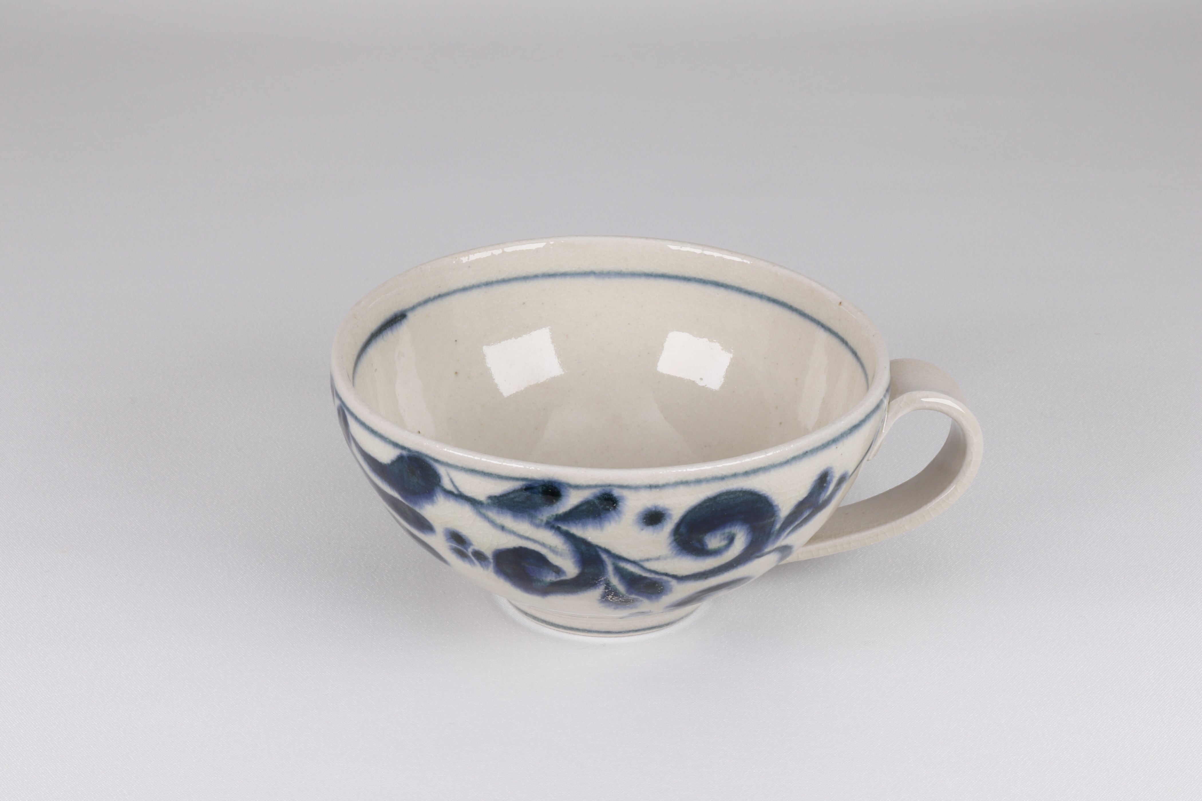 安南 片手スープ鉢 ツル唐草【B級品 特価】