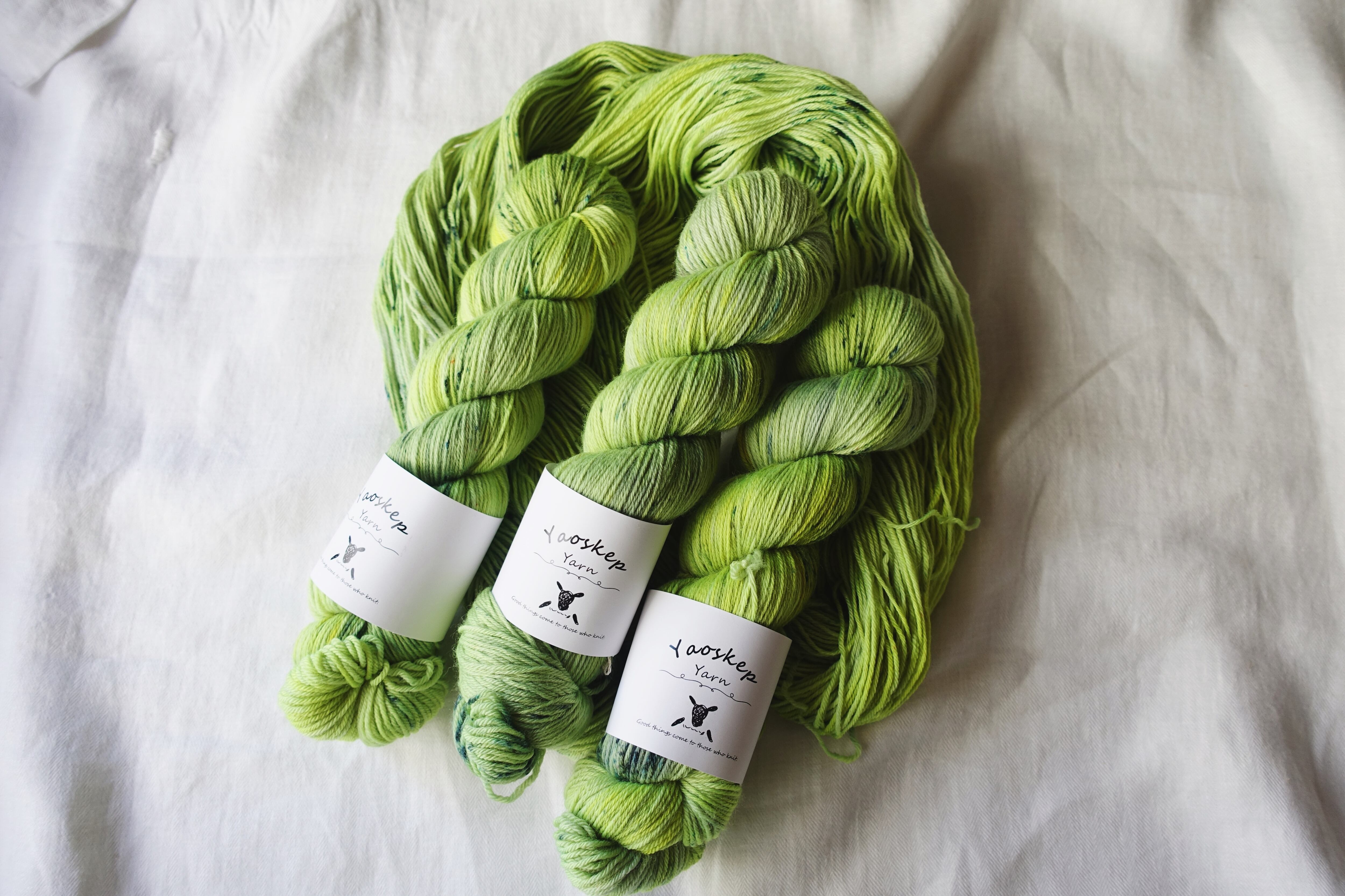 手染め毛糸]SperwashMerino100_4PLY_Green peas | 手染め毛糸のYaoskep