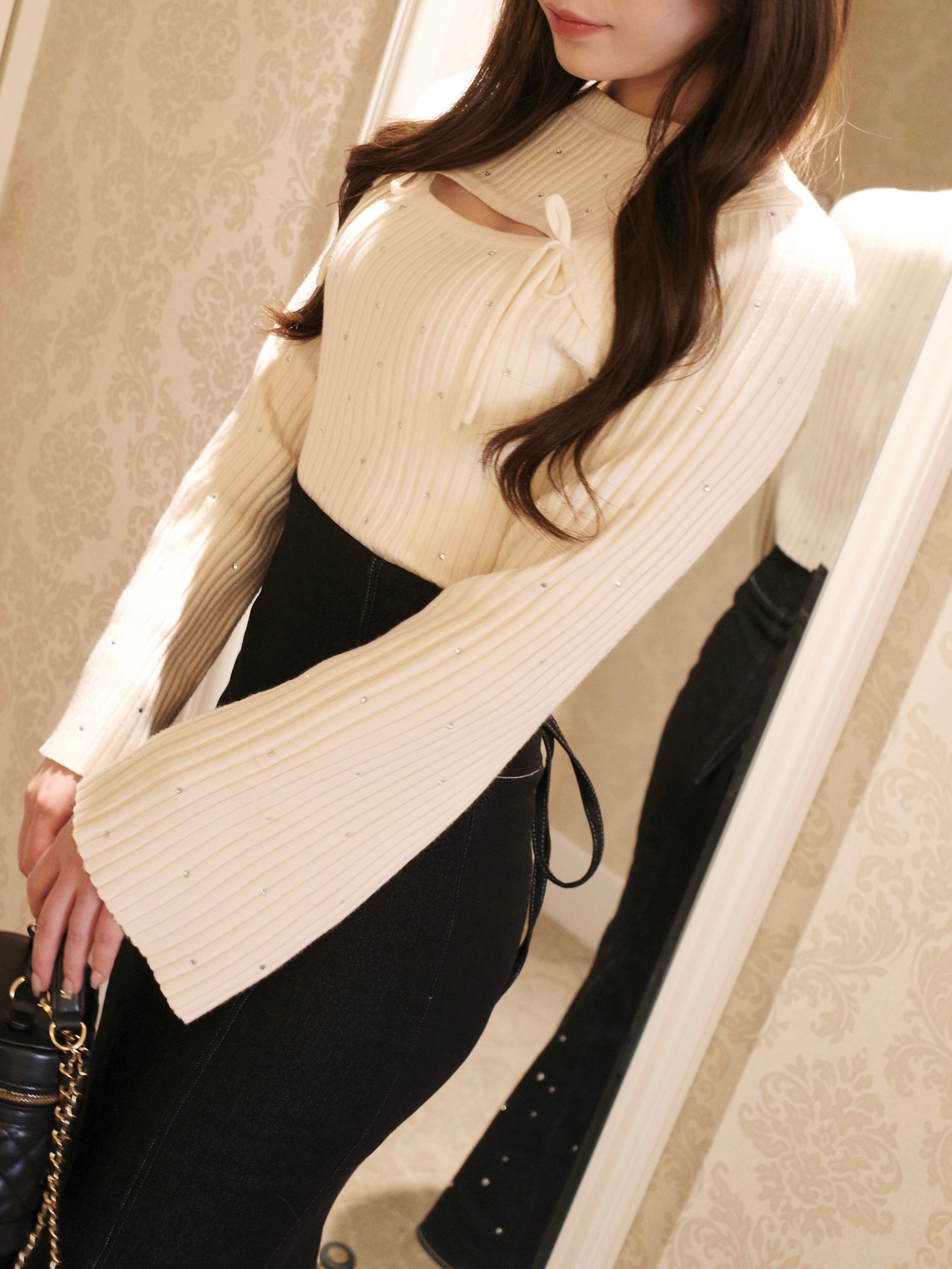original/再入荷】rhinestone flare sleeve knit(ivory) | POMME d