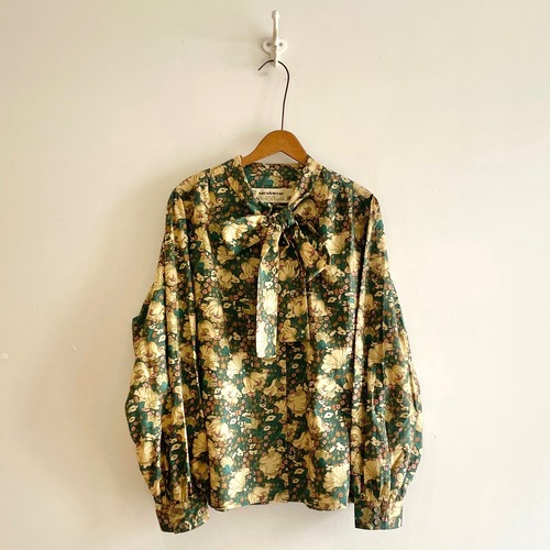C53046 【Robbin】Liberty Print Ribbon Blouse