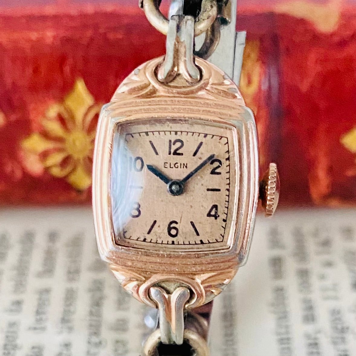高級時計エルジン】Elgin 15石 1940年代 手巻き 腕時計 レディース 