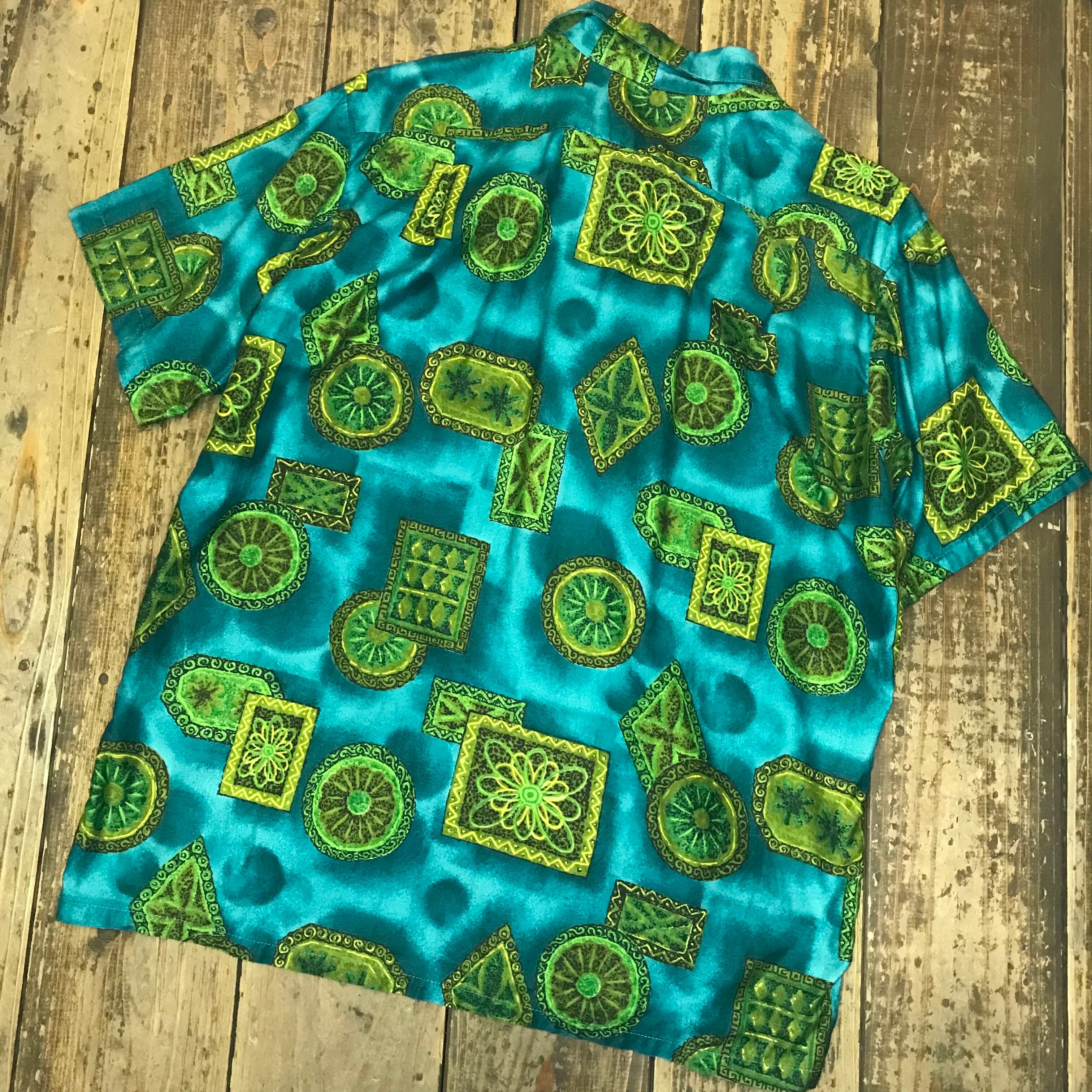 Go Barefoot in Paradise ゴーベアフットインパラダイス アロハシャツ