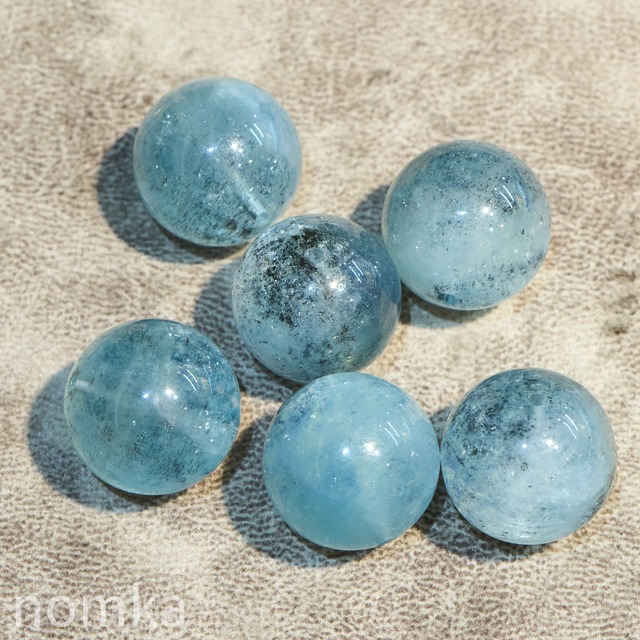 モスアクアマリン【20mm/トップクオリティ/ブラジル産 】ビーズ／一粒売り