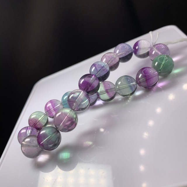f59透明！綺麗なグラデーションフローライトブレスレット