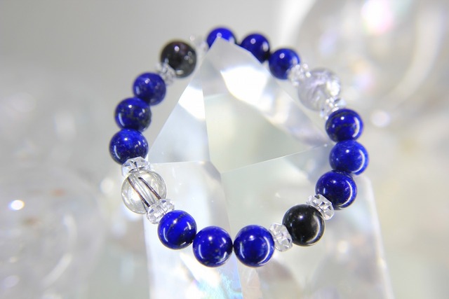 開運の年末！ラピスラズリとスギライトの聖なるブレスレット（ラピス10ミリ玉）