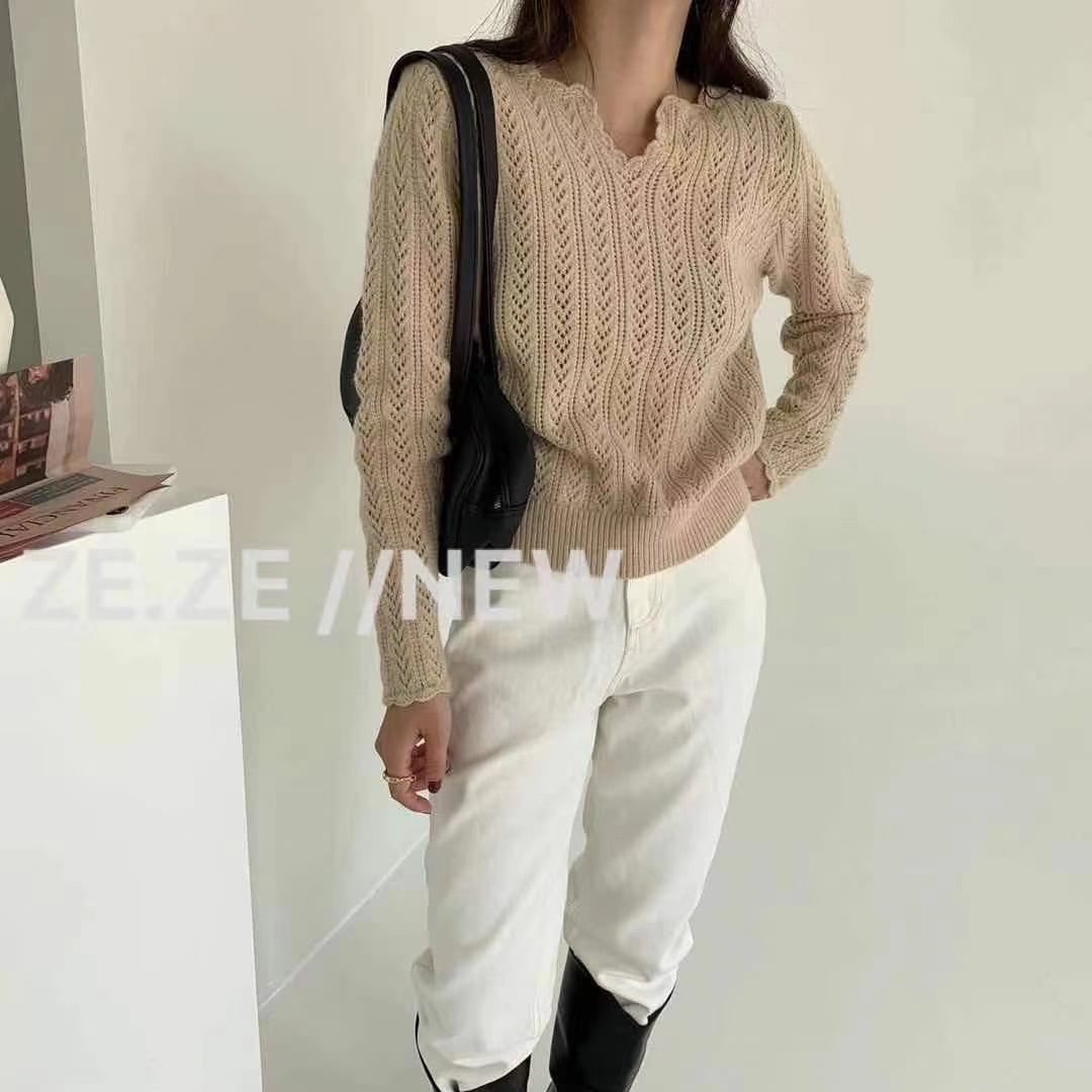 キーネック針抜きニット