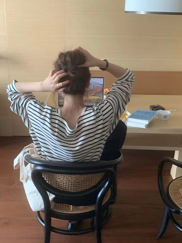 ディテイルドストライプオータムシャツ ロング ストリート 秋物 Oネック Tシャツ ビッグFスモールZ韓国20627560931