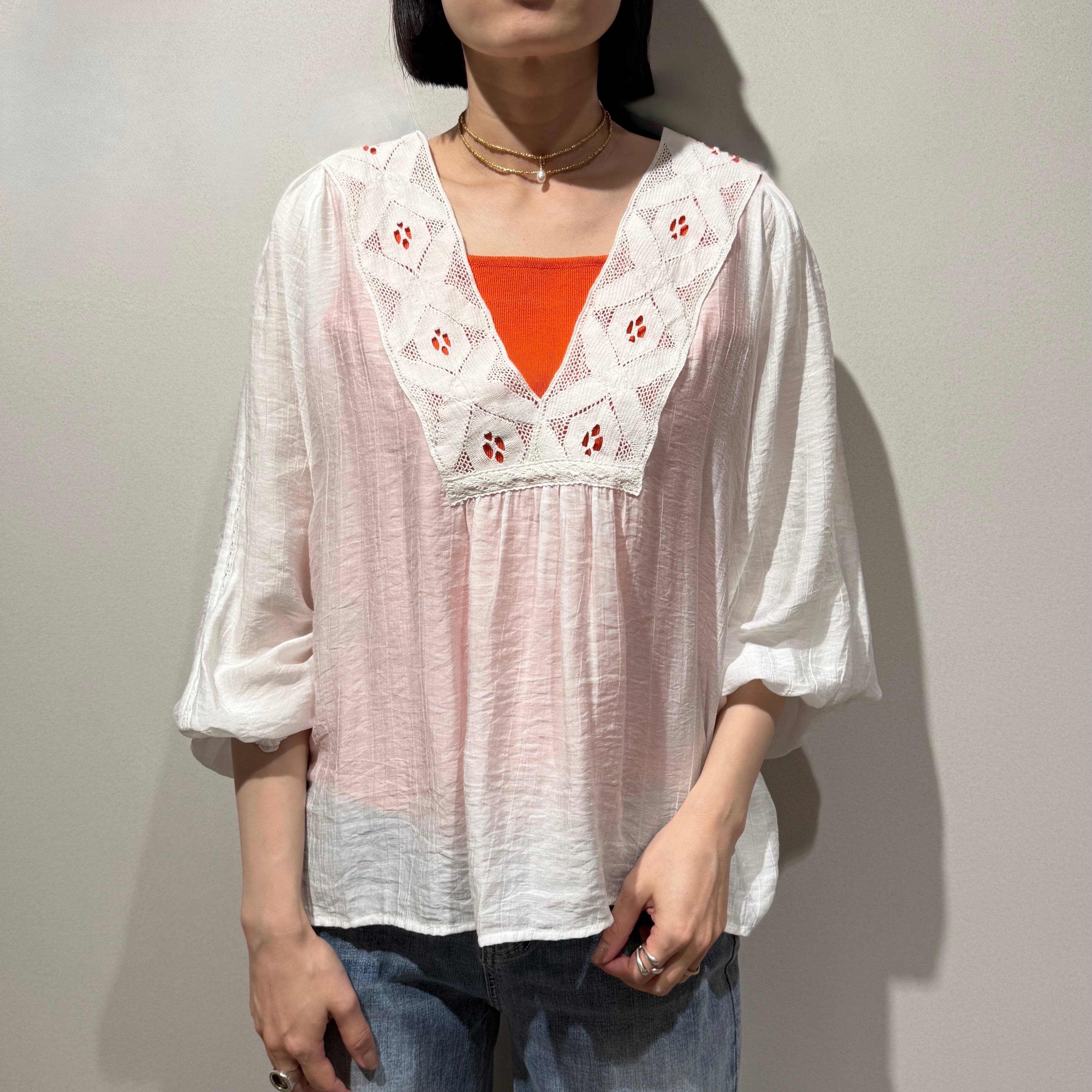 【オンライン限定】レース深Vプルオーバー