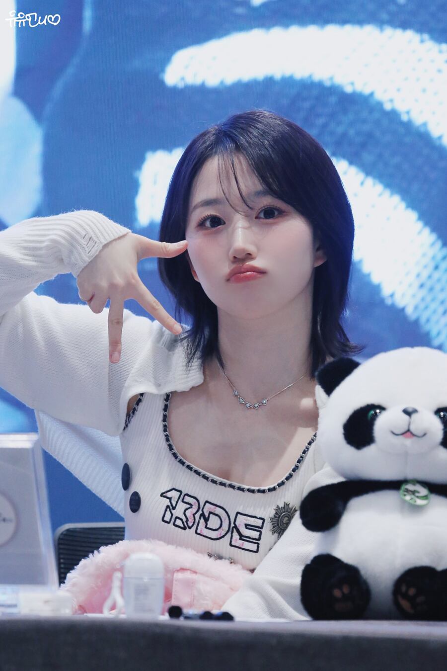 ☆AESPA ウィンター / NMIXX へウォン / KISS OF LIFE ベル 着用