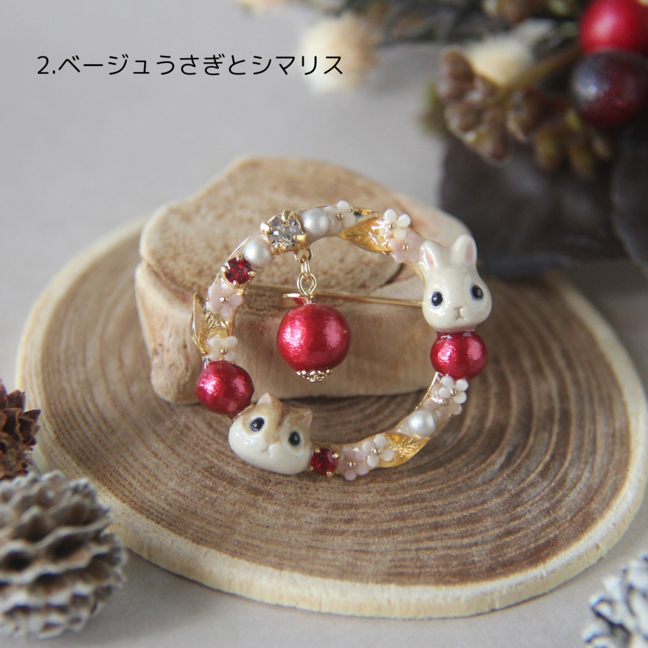 りんごリースブローチ