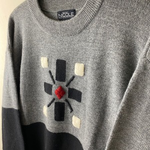old NICOLE 3D stitch wool sweater