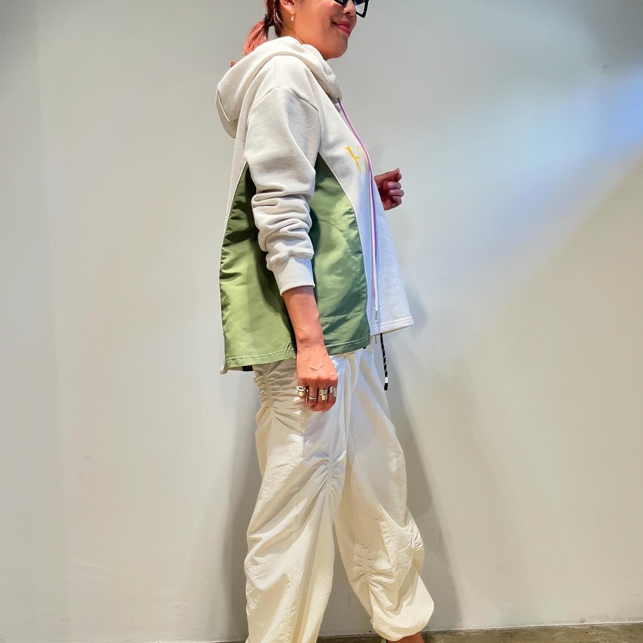 エイミーロウ　eimeelaw　Eimee Law　 フロッキー裏毛フーディ