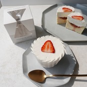エシカル苺ショートチーズケーキ