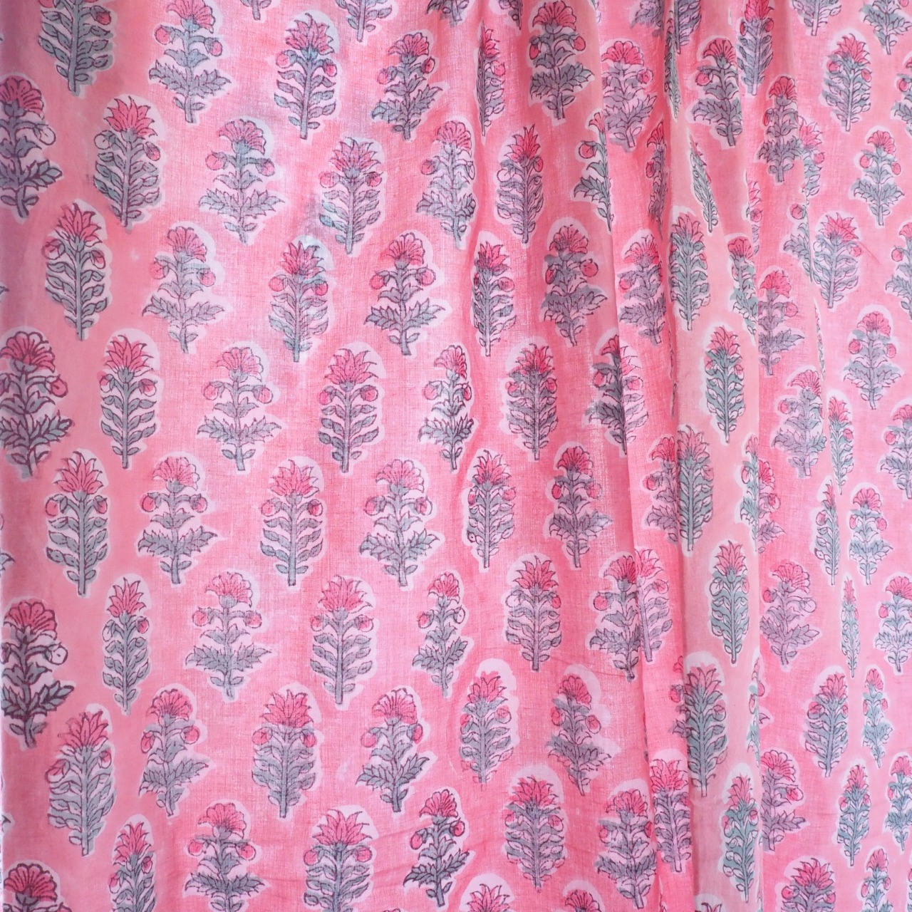 ブロックプリント生地【50cm単位】インド綿 小花柄 ピンク×カーキ #10110-PK1