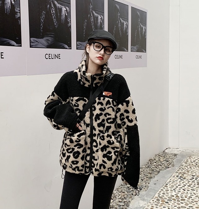 ボア レディース レオパード ジャケット ブルゾン ヒョウ柄 ジップ ブルゾン 韓国 ファッション レディース ストリート かわいい ボア ジャンパー バイカラー ロゴパッチ ガーリー アニマル柄 かわいい 冬アウター レディース Vestito ボア レディース レオパード ジャケット ブルゾン ヒョウ柄 ジップ ブルゾン 韓国 ファッション レディース ストリート かわいい ボア ジャンパー バイカラー ロゴパッチ ガーリー アニマル柄 かわいい 冬アウター レディース Vestito