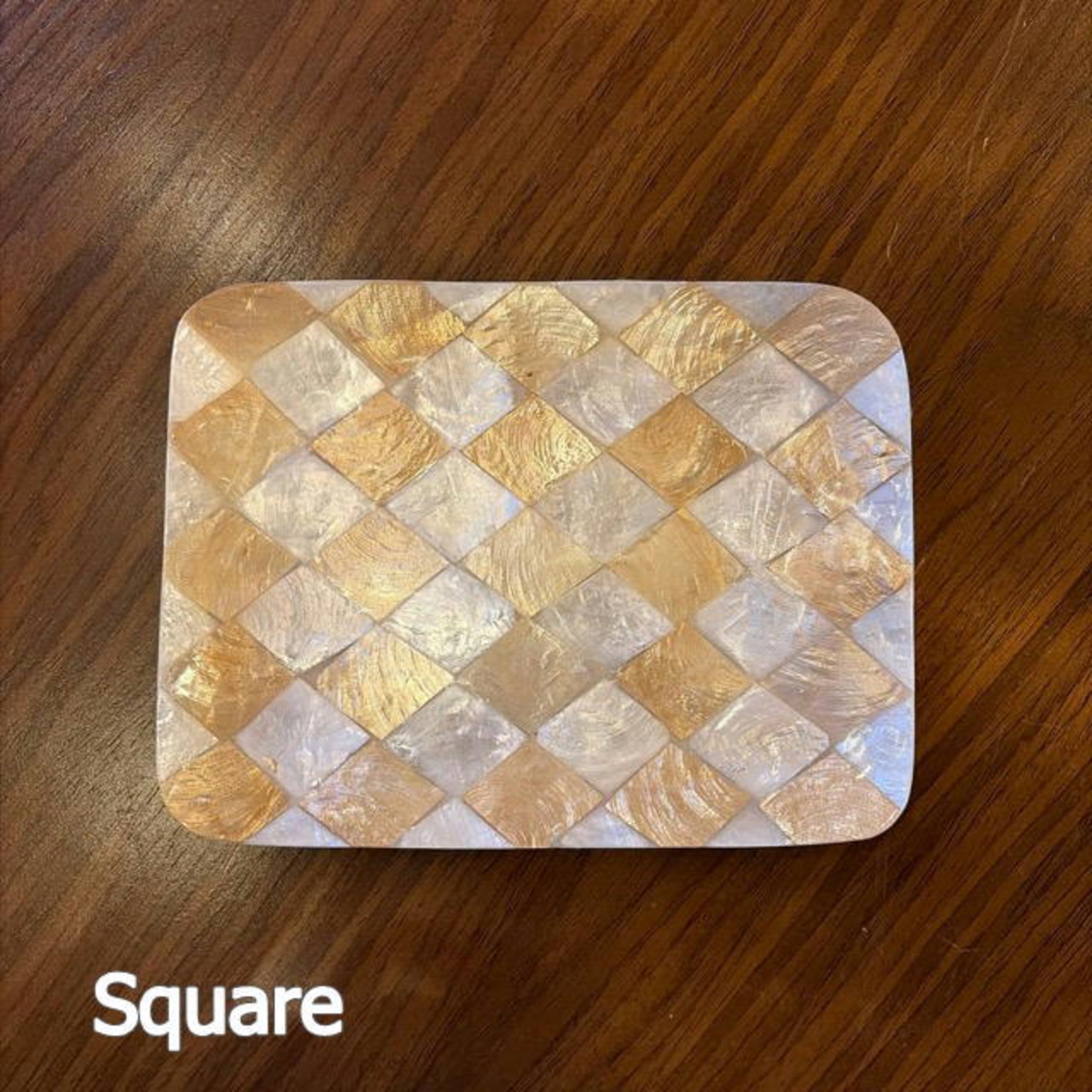 Gold Shell Tray 　 Diamond Pattern　2Type　シェルのゴールドトレイ　ダイヤ柄　２タイプ　トレイ　シェル　オーバル　スクエア　アクセサリー　キー　小物入れ
