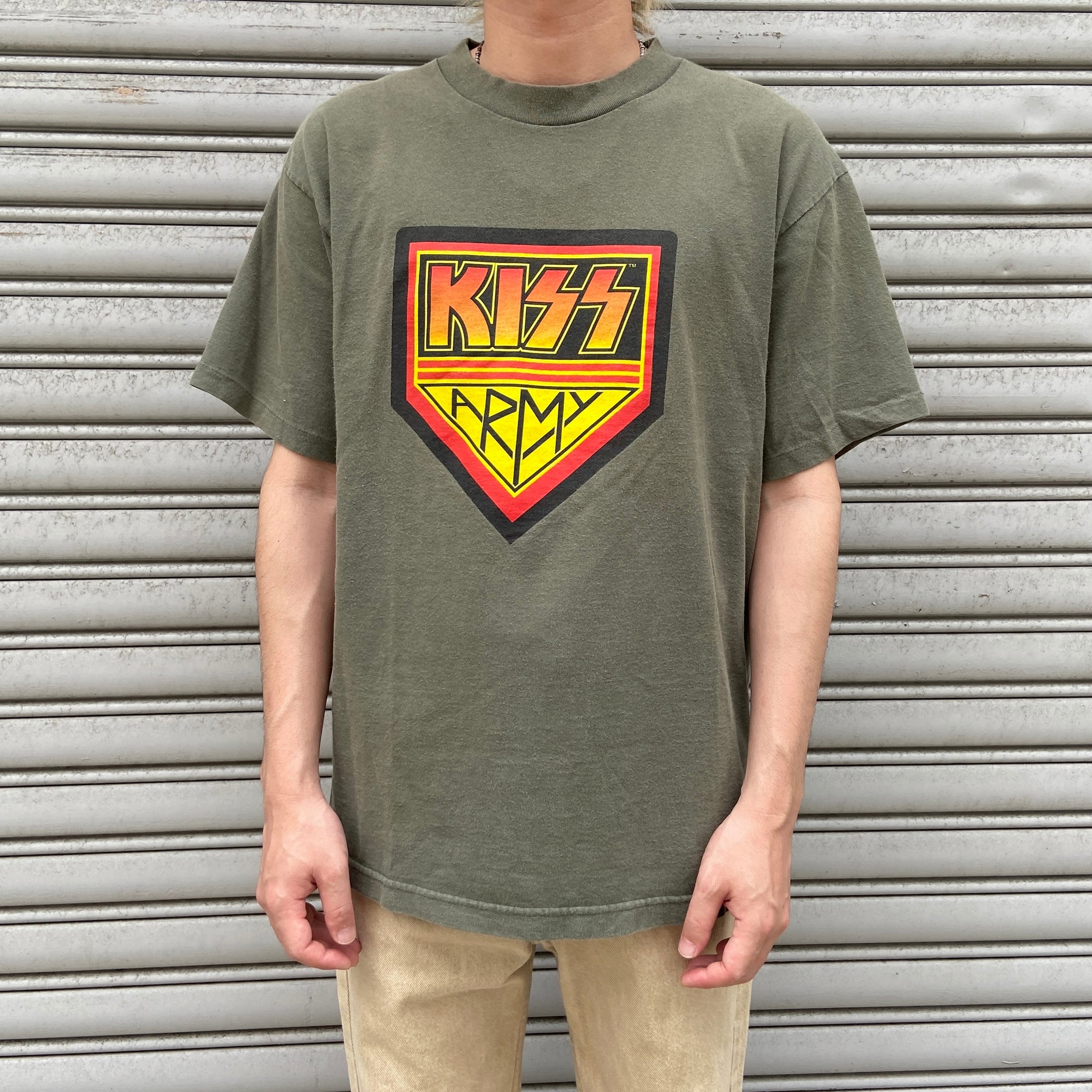 90s KISS キッス バンドTシャツ バンt プリントt カーキ L相当 90s KISS キッス バンドTシャツ バンt プリントt カーキ L相当