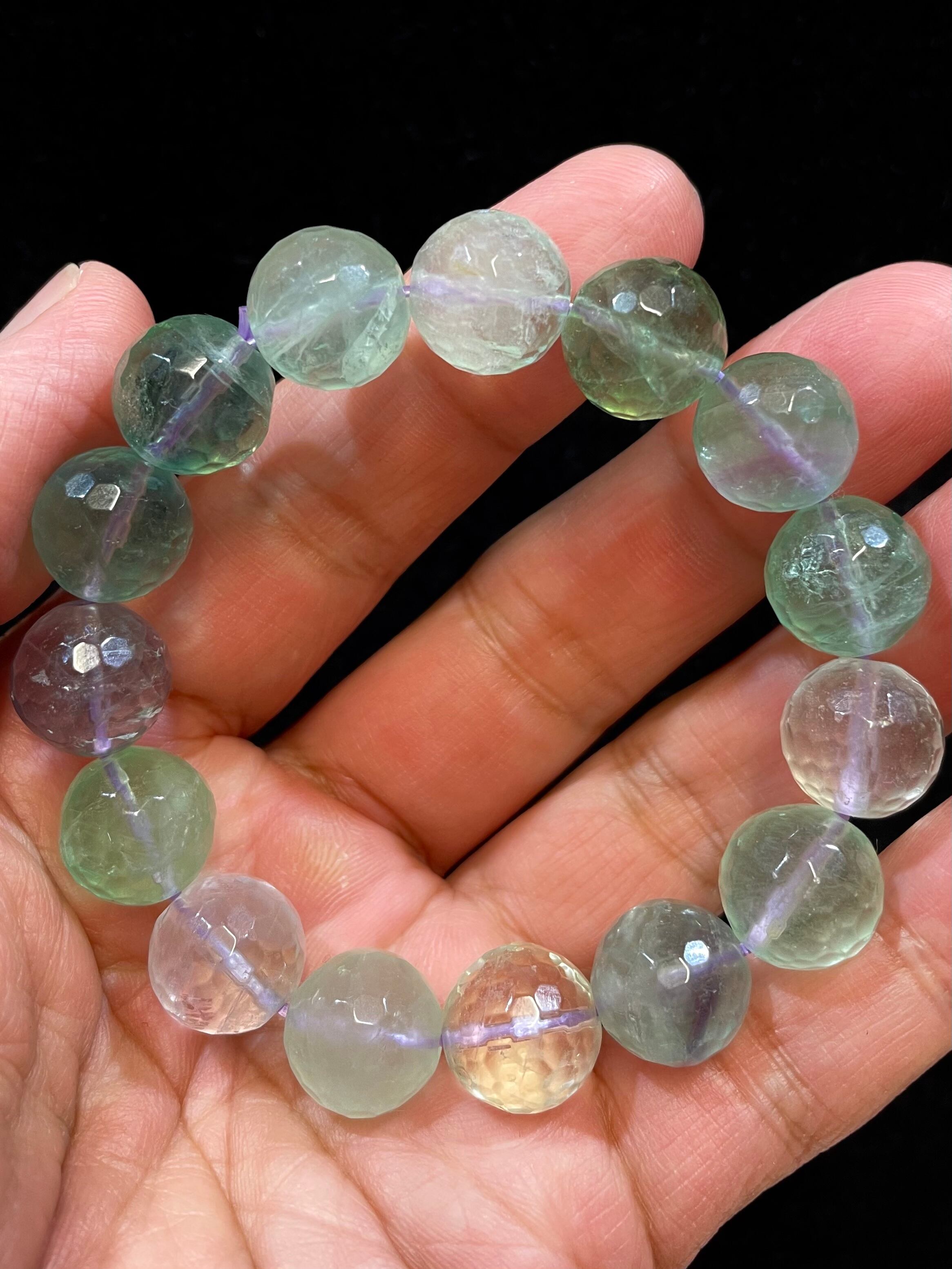 10) マルチカラーフローライト・ブレスレット