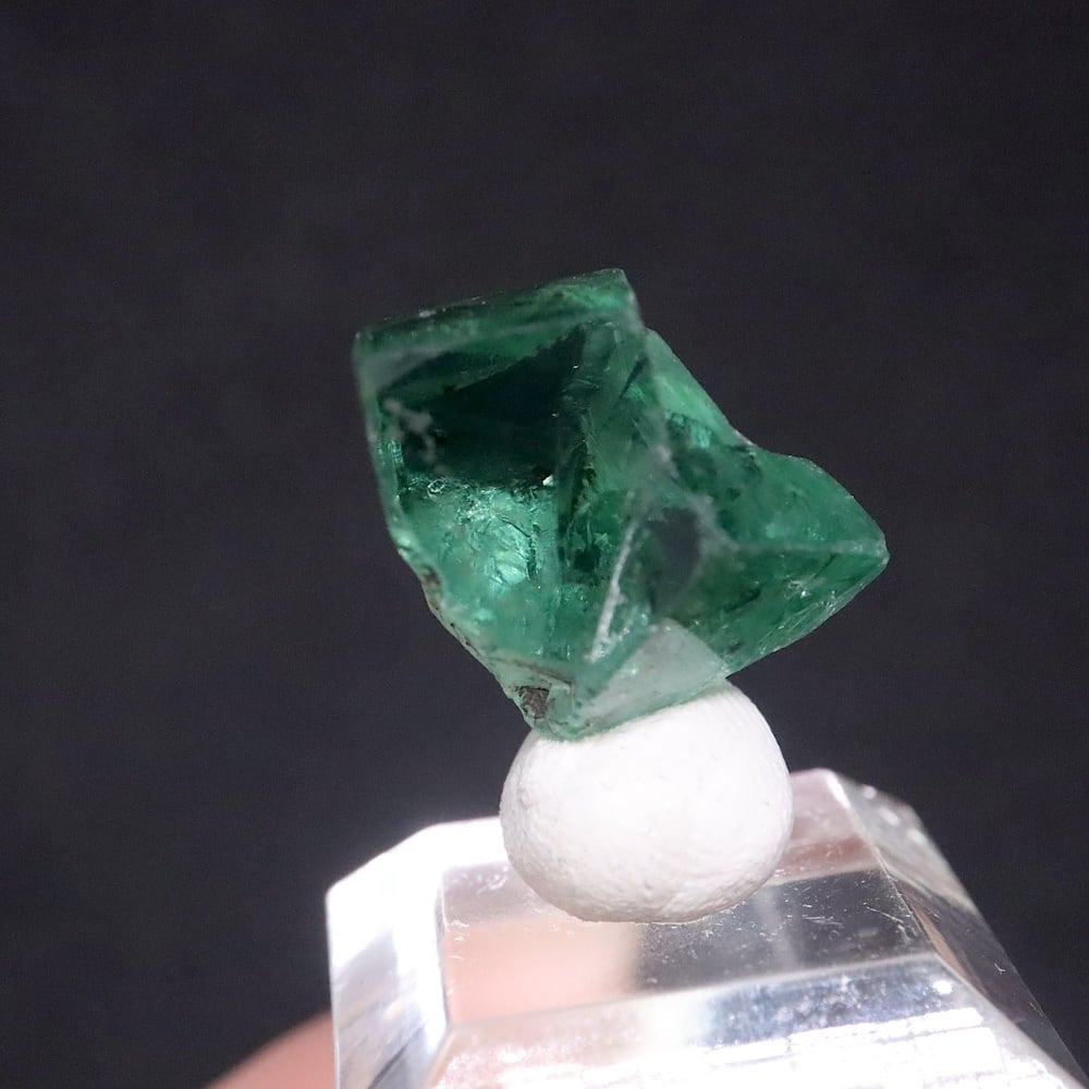 新ポケットから！グリーン フローライト 2.4g FL531 蛍石 原石