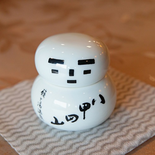 酸ヶ湯雪だるま