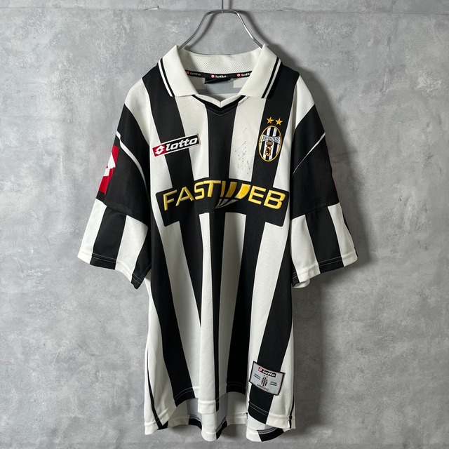#6288 "lotto" 01/02 Juventus team game shirt