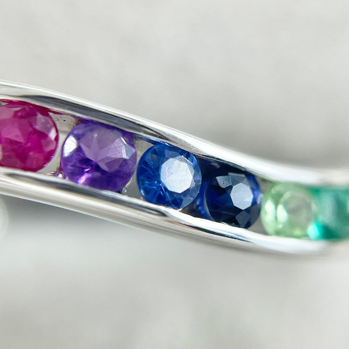 GSTV】天然ダイヤモンド 0.10ct マルチカラーストーン 計0.21ct  