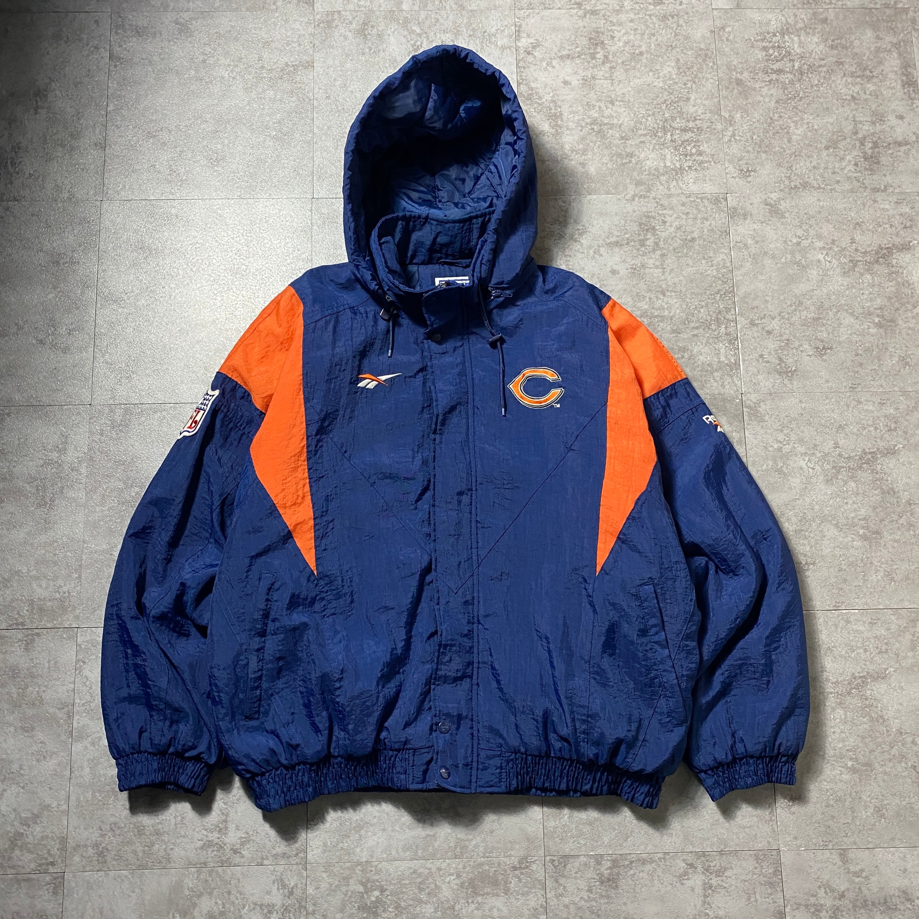 シカゴ・ベアーズ Reebok ナイロンジャケット Size.XL】90's Reebok NFL PRO LINE リーボック シカゴベアーズ チーム