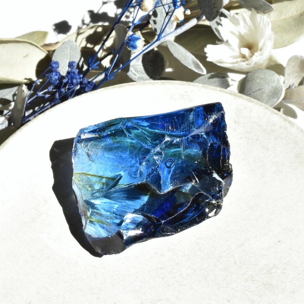 《新色》インドネシア産アンダラクリスタル原石 ロイヤルブルーA