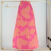 フラダンス 衣装 スカート ファンシードレス ピンク系 FANCY DRESS シングル ラウアエ柄 ティアレ柄 かわいい 華やか 鮮やか 明るい ピンク 橙 ハワイアン アロハ ハワイアンプリント フラ ダンス レッスン 練習 オレンジ系 おしゃれ