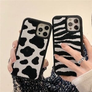 iPhoneケース iPhone13 iPhone12 アニマル 牛 ゼブラ モコモコ